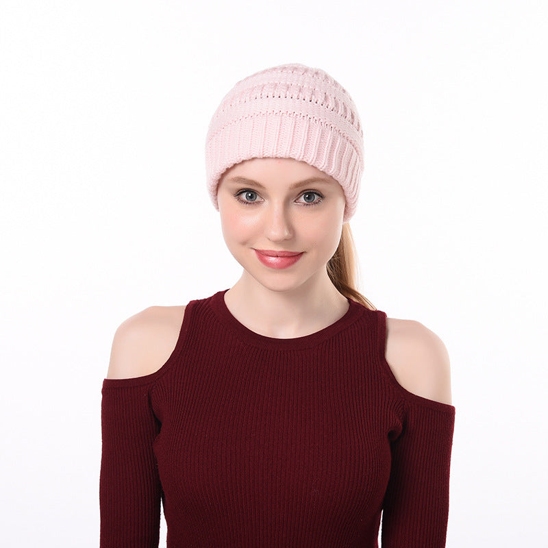 Womens Knitted Ponytail Beanie
