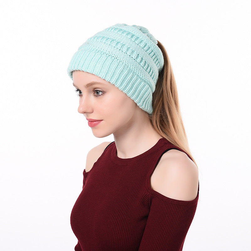 Womens Knitted Ponytail Beanie