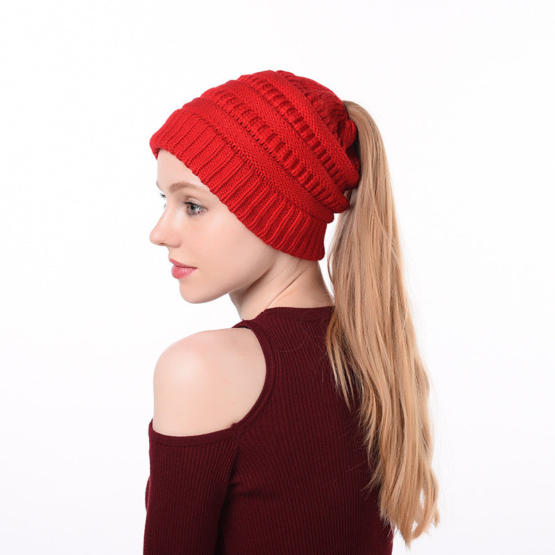 Womens Knitted Ponytail Beanie