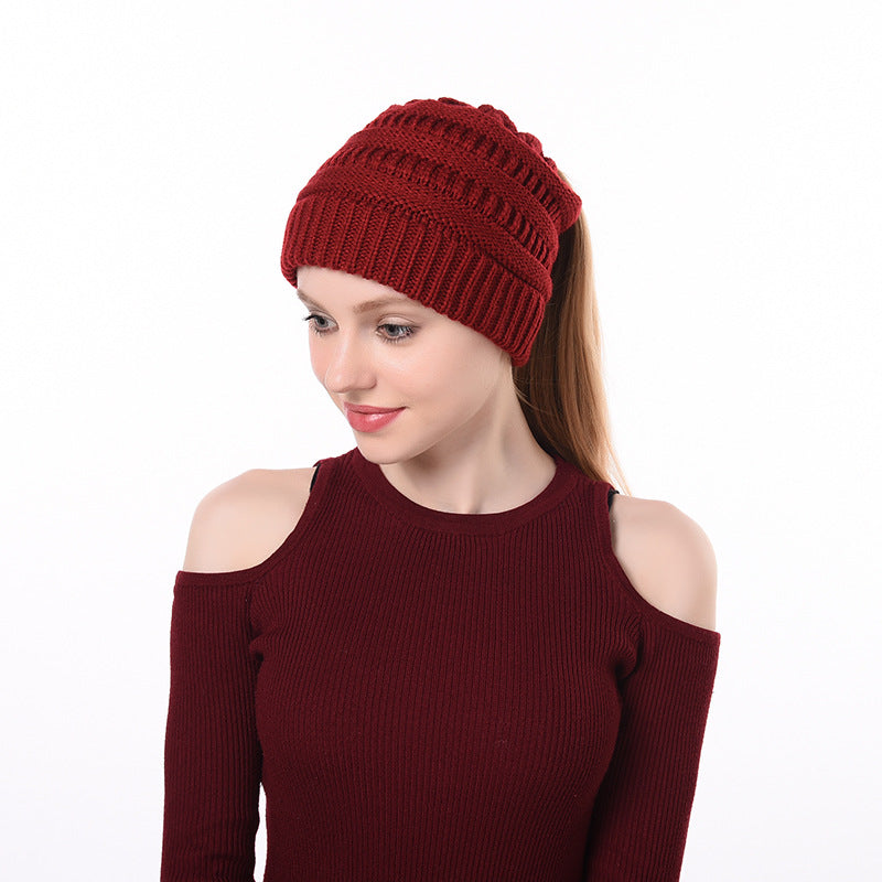 Womens Knitted Ponytail Beanie