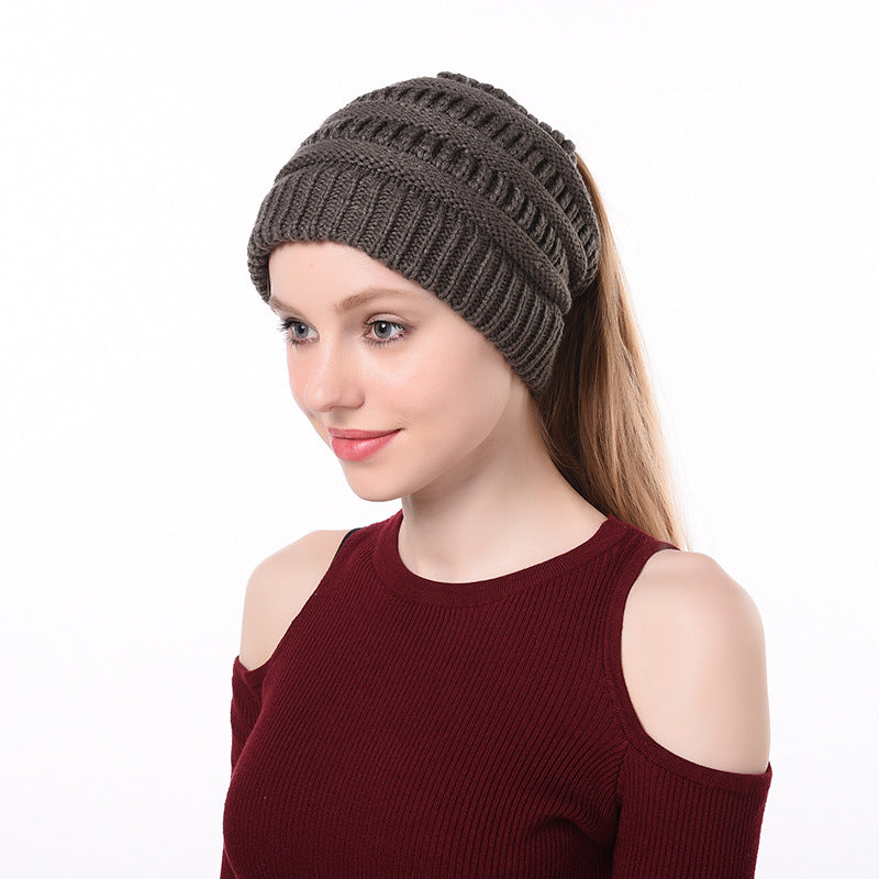 Womens Knitted Ponytail Beanie