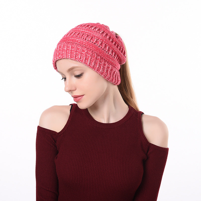Womens Knitted Ponytail Beanie